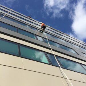 abseil building maintenance london 1