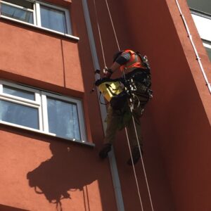 abseil building maintenance london 10