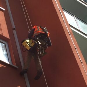 abseil building maintenance london 11