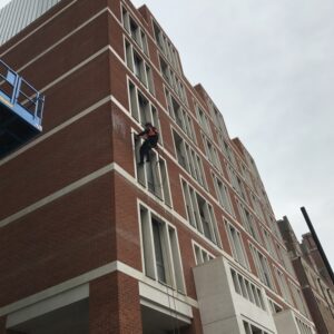 rope access jet washing london 2